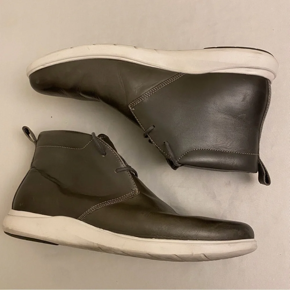 Cole Haan Men's Grand Plus Essex Chukka Boots Shoes Gray Lace Up Size 11.5